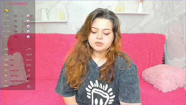 NinelCroft online show from October 2025 03:05:02 AM