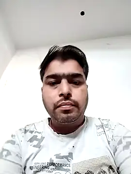 Snapshot of chatting on November 2025 09:42:01 AM online show from November 2025 09:42:01 AM