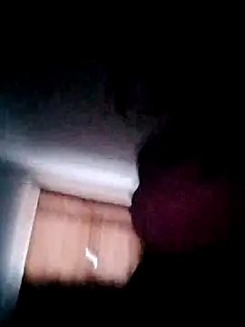 Snapshot of transreyna chatting on February 2025 01:27:02 PM transreyna online show from February 2025 01:27:02 PM