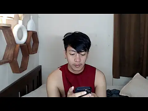 niel cumshow online show from March 2026 12:41:02 PM