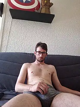 nymphomaniecouple online show from June 2026 06:40:01 AM