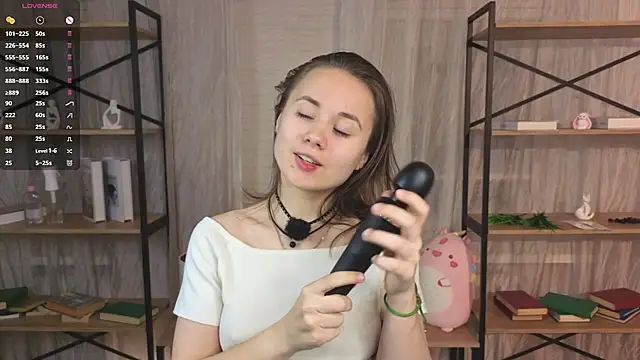 Snapshot of Crysta1Eva_ chatting on May 2026 08:38:01 PM Crysta1Eva online show from May 2026 08:38:01 PM