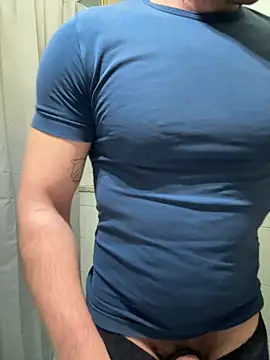 giovan2020 online show from February 2026 04:33:01 PM