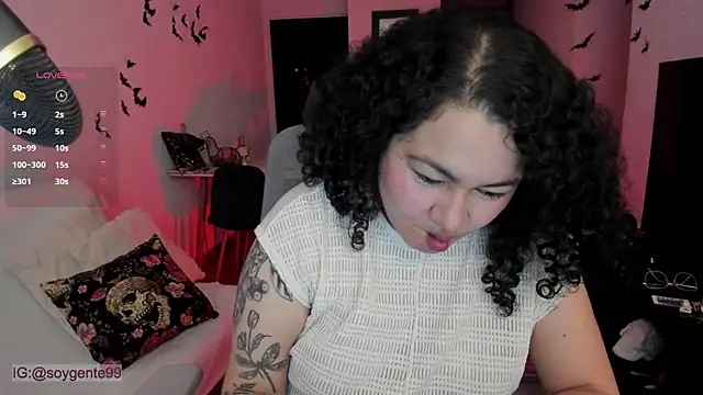 Chubby Licius online show from October 2025 12:30:02 AM