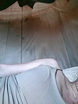 xuxulovezz online show from March 2026 05:30:01 AM