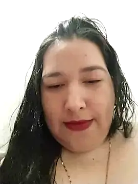 Snapshot of rossiteylor chatting on September 2025 05:17:01 PM rossiteylor online show from September 2025 05:17:01 PM