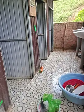 Helen-Tran online show from November 2025 06:02:01 AM