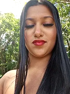 graziele00 online show from May 2026 04:48:01 PM