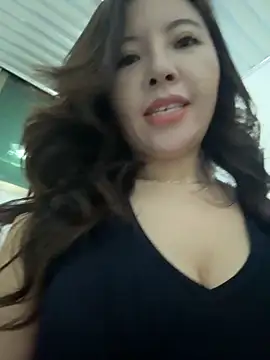 Snapshot of YINGZI-666 chatting on October 2025 08:03:01 AM YINGZI-666 online show from October 2025 08:03:01 AM