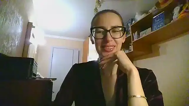 Snapshot of Norivann chatting on November 2025 07:49:02 PM Norivann online show from November 2025 07:49:02 PM