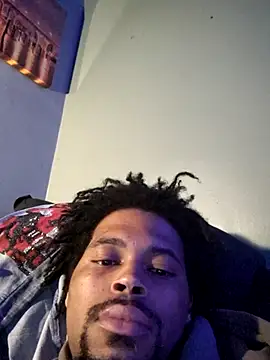 Snapshot of Painstickwes chatting on May 2026 11:10:01 PM Painstickwes online show from May 2026 11:10:01 PM