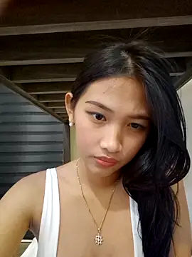 Bunny72772 online show from October 2025 03:25:01 PM