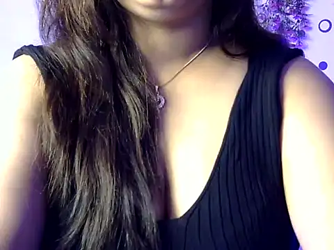 Aaliya02 online show from May 2026 03:06:01 PM