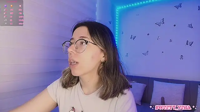 sweettvera online show from February 2026 12:43:02 PM