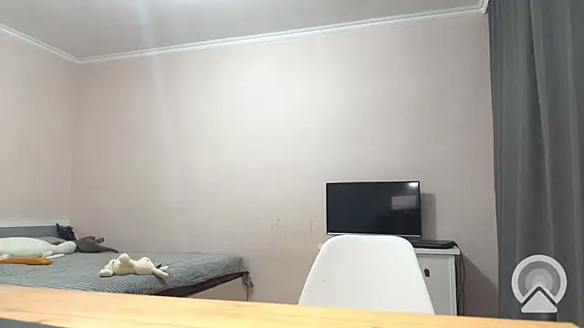 Prettyyy Angel online show from November 2025 03:56:01 PM