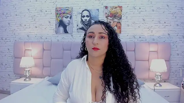 VaniaRose online show from October 2025 01:09:01 PM