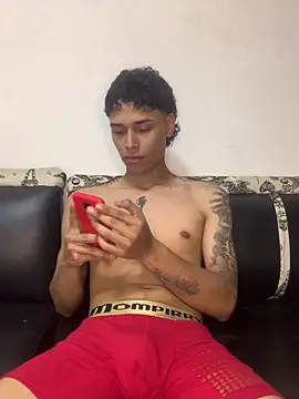 Frayhot777 online show from March 2026 12:36:02 AM