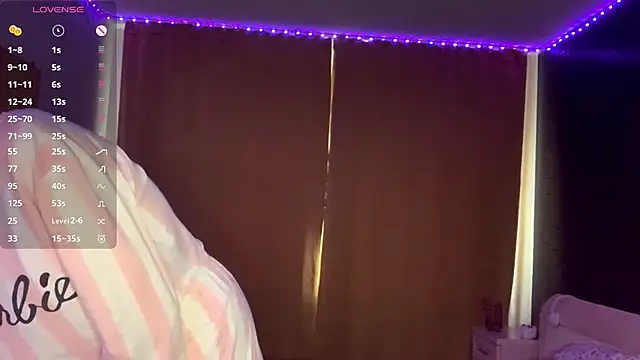 KrystinFunches online show from November 2025 09:11:01 AM