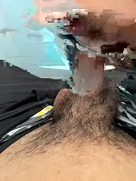 henrique61 online show from September 2025 06:00:01 PM