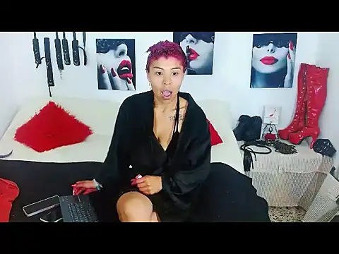 Snapshot of mylygrey chatting on May 2026 11:48:01 AM mylygrey online show from May 2026 11:48:01 AM
