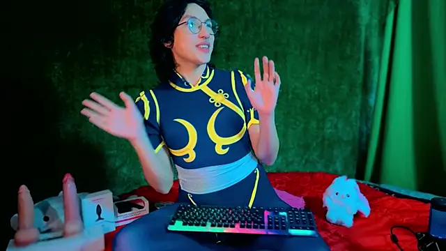 -BlueOpal- online show from October 2025 05:53:02 PM