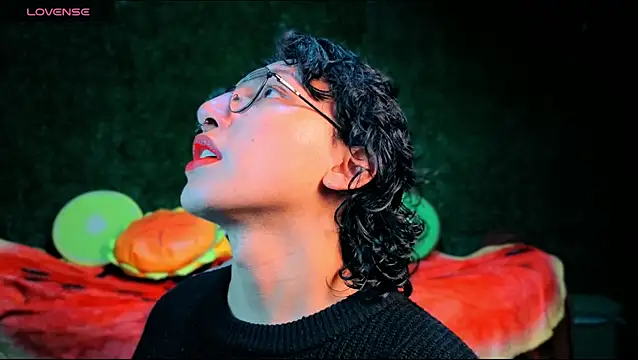 -BlueOpal- online show from October 2025 07:25:01 PM