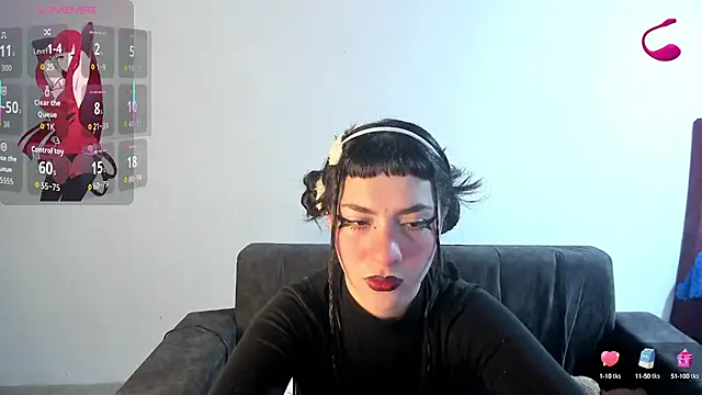 kitty  chs online show from September 2025 10:53:02 AM