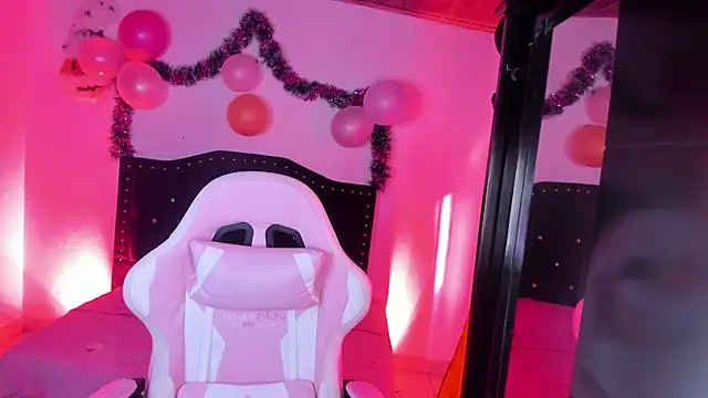 kitty  chs online show from January 2026 11:57:02 AM