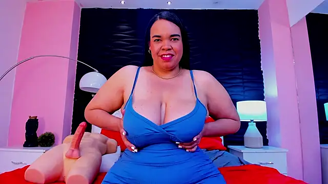 Snapshot of Valery_Nasty__ chatting on February 2026 08:23:01 PM Valery Nasty online show from February 2026 08:23:01 PM