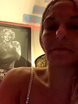 blondebarbiebae online show from September 2025 08:17:01 AM