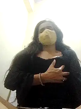 Hott bomb online show from September 2025 08:50:01 AM