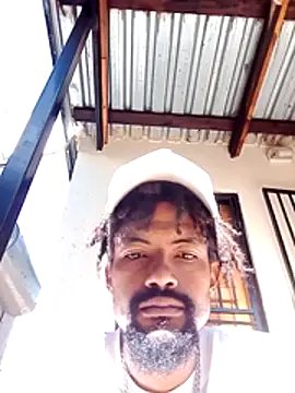 Snapshot of Goofygoody17 chatting on February 2026 07:37:01 AM Goofygoody17 online show from February 2026 07:37:01 AM