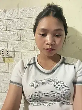 Snapshot of Mayy1 chatting on June 2026 05:45:02 AM Mayy1 online show from June 2026 05:45:02 AM