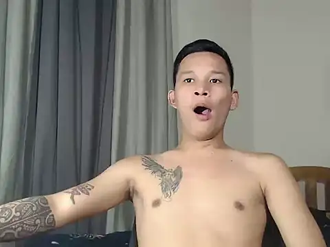 Snapshot of asianmonstercock05 chatting on October 2025 06:47:01 AM asianmonstercock05 online show from October 2025 06:47:01 AM