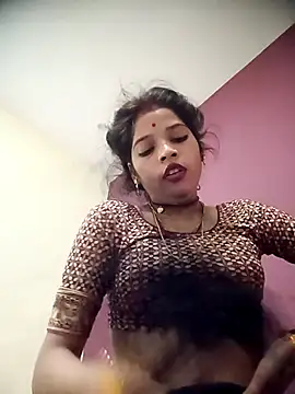 Snapshot of Mahek_love143 chatting on June 2026 11:17:01 PM Mahek love143 online show from June 2026 11:17:01 PM