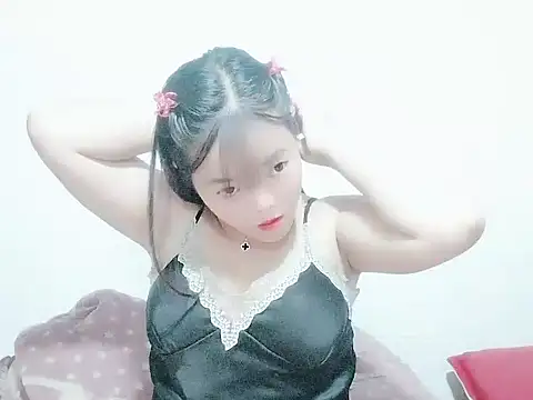 Snapshot of Meomeo-meo chatting on November 2025 12:15:02 PM Meomeo-meo online show from November 2025 12:15:02 PM