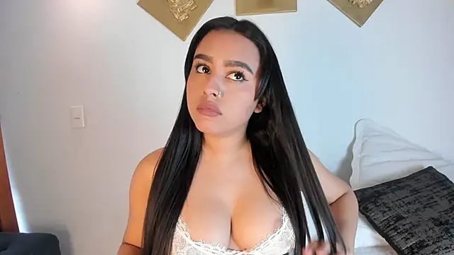 CharlottePetitte online show from October 2025 07:59:01 PM