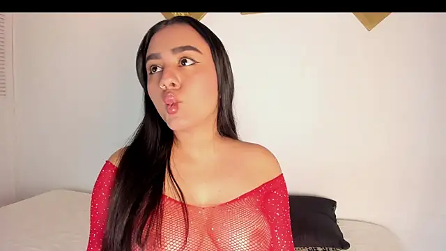 CharlottePetitte online show from November 2025 08:30:01 PM