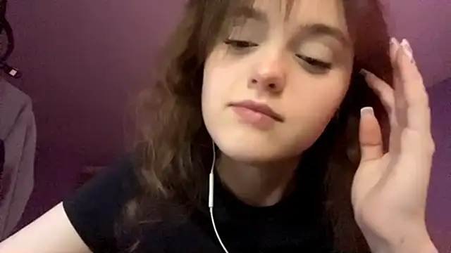 ShannanJou online show from October 2025 11:08:02 AM