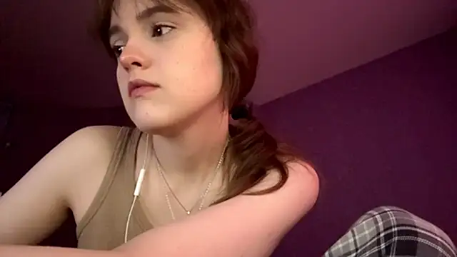 ShannanJou online show from October 2025 10:04:01 AM