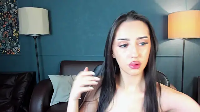 LisaFoxie online show from October 2025 10:25:01 AM