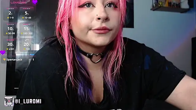 Iluromi online show from May 2026 03:09:02 PM
