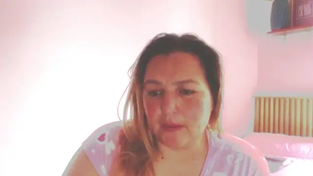 Snapshot of SweetRouse__ chatting on October 2025 03:02:02 PM SweetRouse online show from October 2025 03:02:02 PM