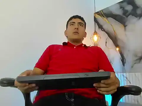 SamuelAmour online show from October 2025 07:44:02 PM