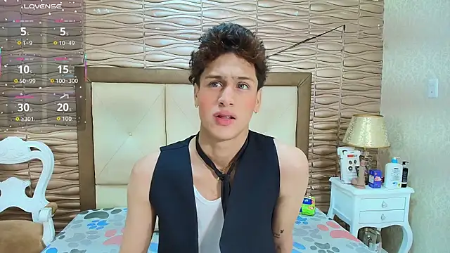 nickcopeer online show from September 2025 11:35:01 AM
