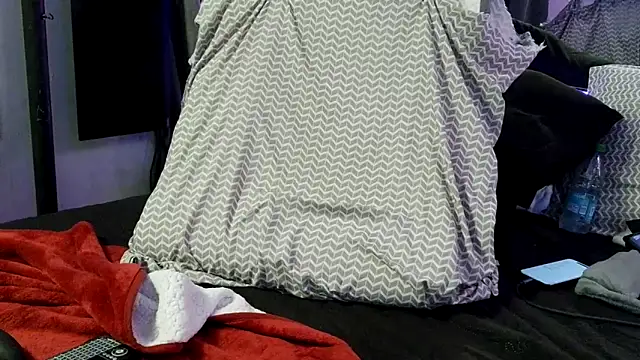 hungbot online show from April 2026 03:06:01 PM