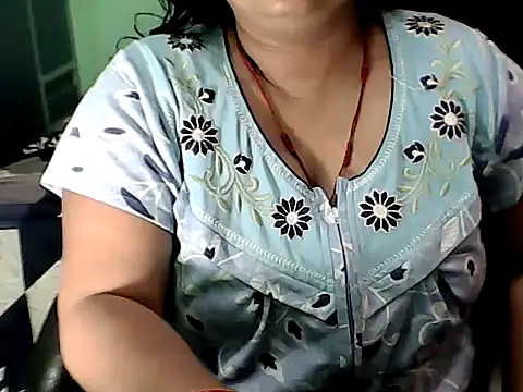 BABITA KUMARII online show from December 2025 10:03:01 PM