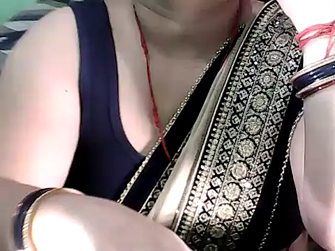 Snapshot of BABITA_KUMARII chatting on May 2026 05:07:02 PM BABITA KUMARII online show from May 2026 05:07:02 PM