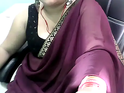 Snapshot of BABITA_KUMARII chatting on May 2026 05:43:01 PM BABITA KUMARII online show from May 2026 05:43:01 PM