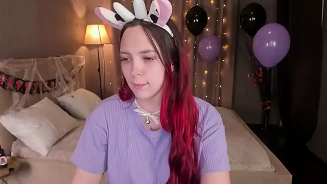 Monica  Queen online show from October 2025 05:31:02 AM